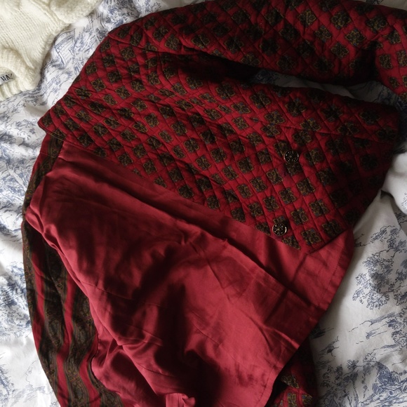 Quilted Blazer/Jacket with Tapestry Print - Picture 9 of 16